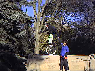 Keiar rides the top with help from Ed, then has a heavy tumble